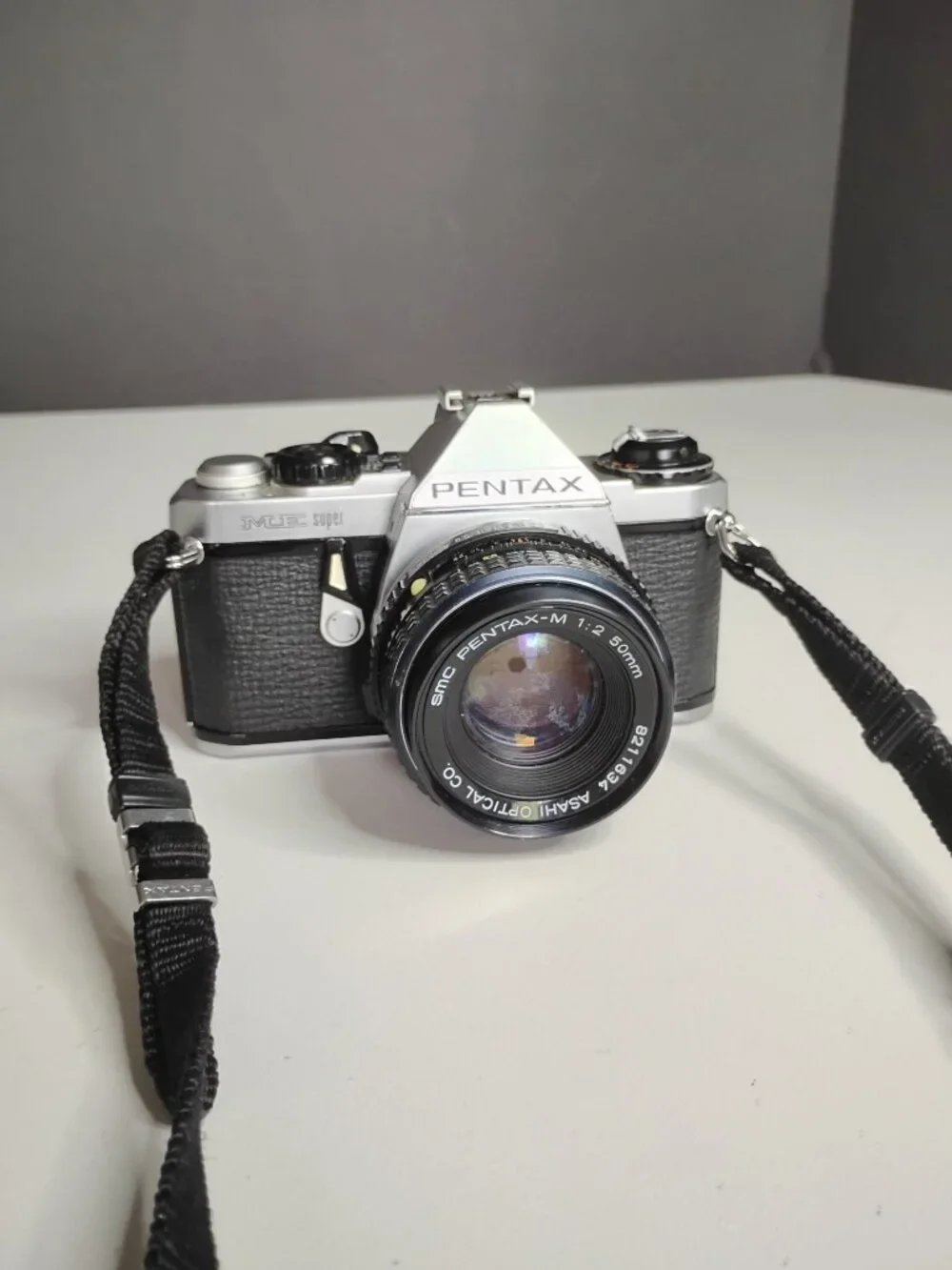 Pentax ME Super 35mm SLR Film Camera – Asahi Pentax Made in Japan